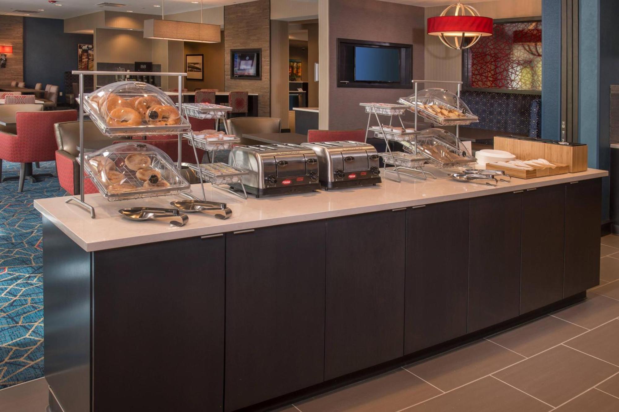 Fairfield Inn & Suites By Marriott Altoona Exterior foto