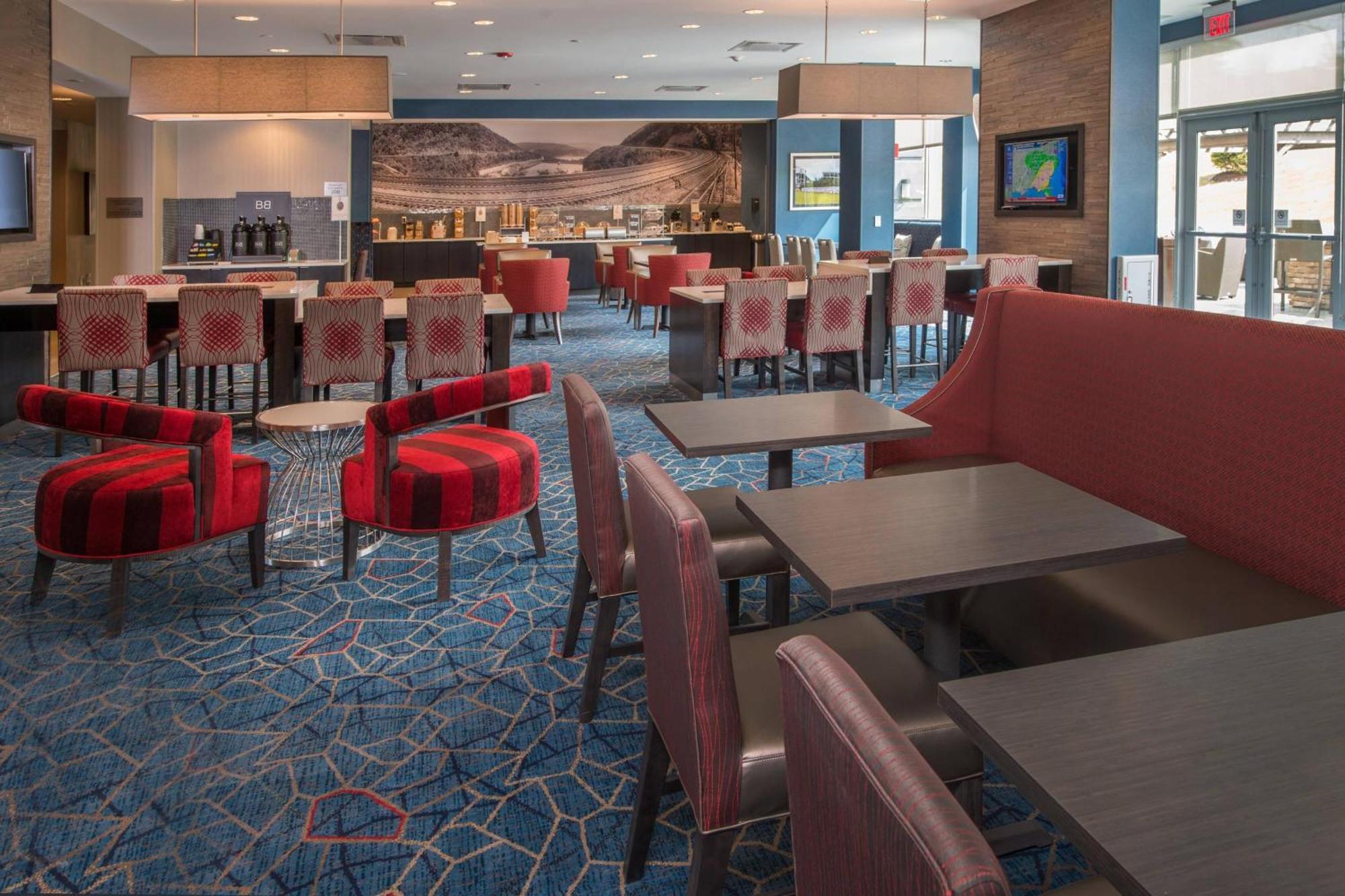 Fairfield Inn & Suites By Marriott Altoona Exterior foto