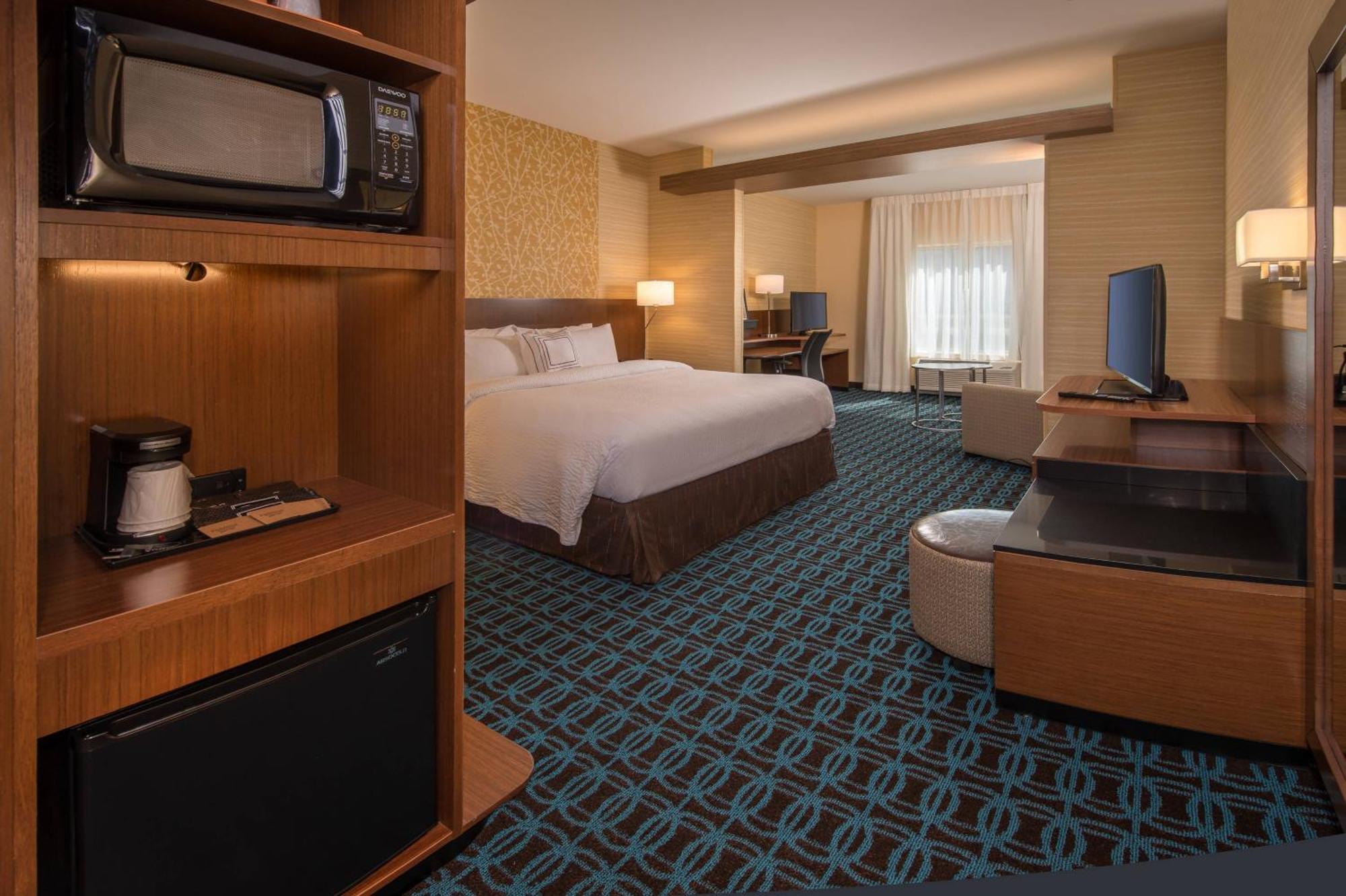 Fairfield Inn & Suites By Marriott Altoona Exterior foto